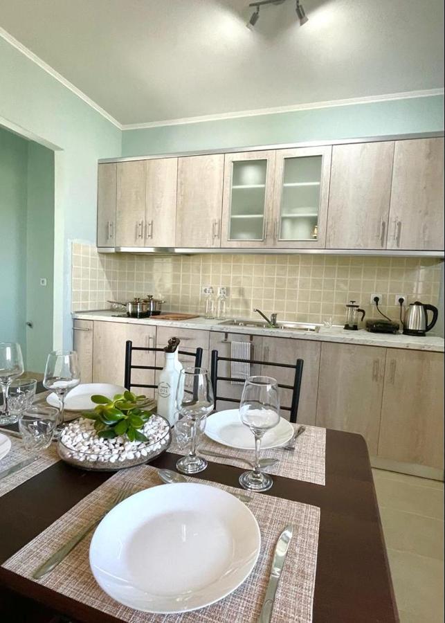The Breeze & Sunlight Apartment Vrasná Exterior foto